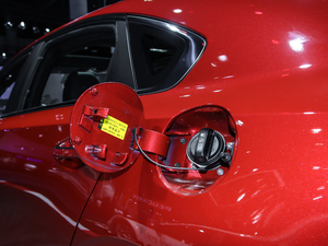 2019款1.4T 自动智享运动版 油箱盖
