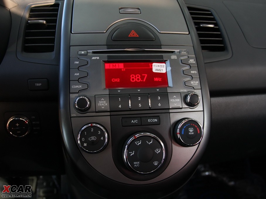 2010���㠖 2.0 Premium