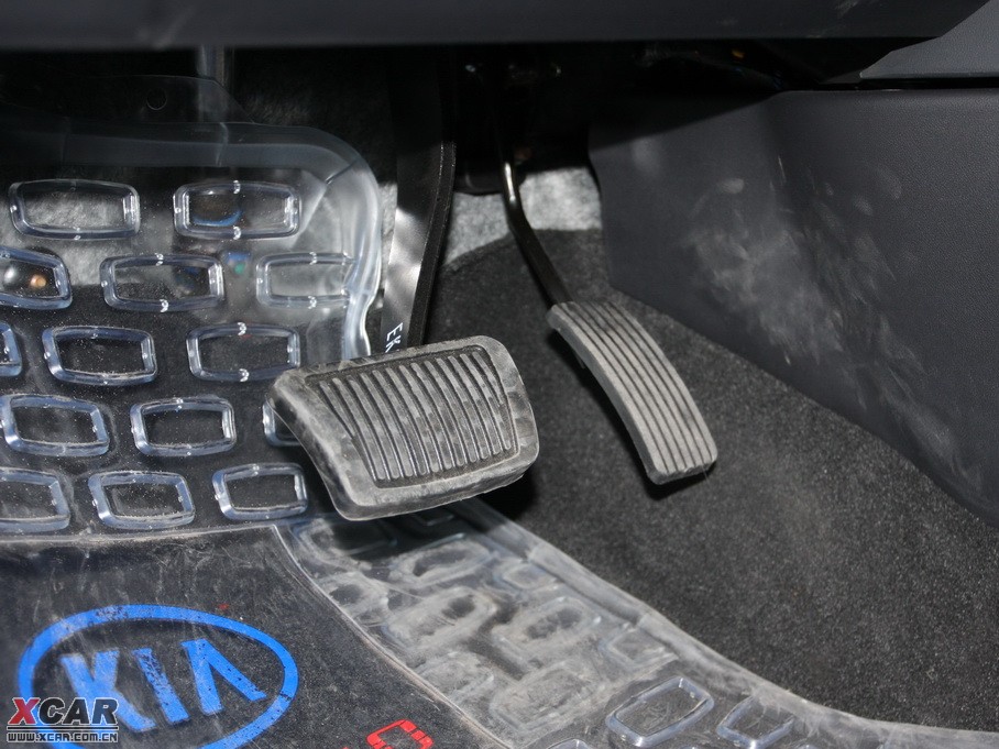 2010���㠖 2.0 Premium