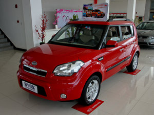2010款1.6GLS 手动 整体外观