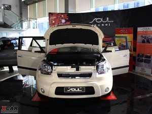 2010款1.6GLS 自动 整体外观