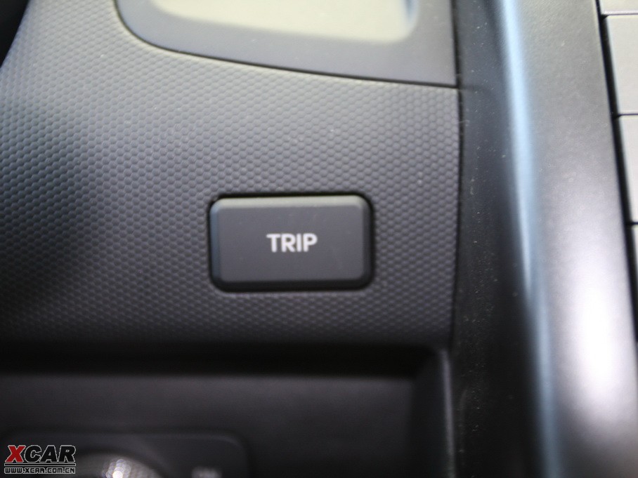 2010���㠖 2.0 Premium