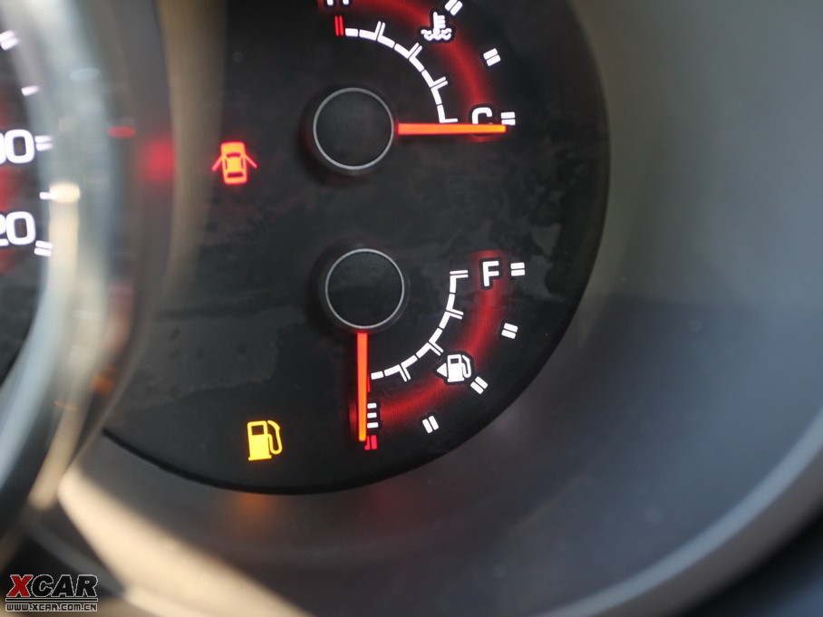 2010���㠖 2.0 Premium