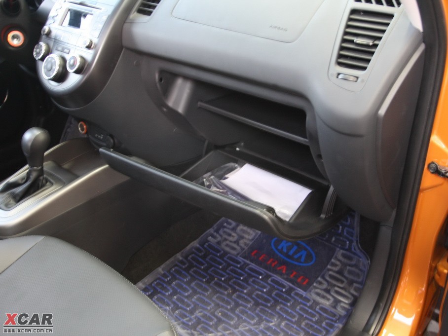 2010���㠖 2.0 Premium