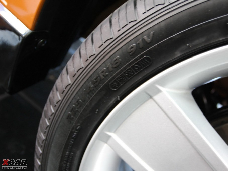 2010���㠖 2.0 Premium