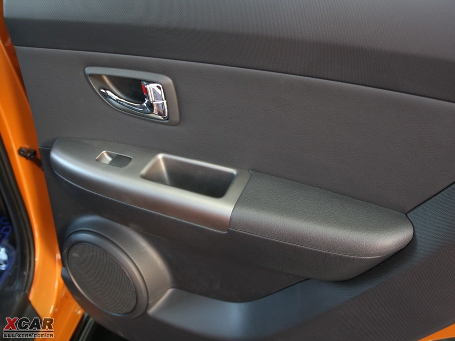 2010���㠖 2.0 Premium