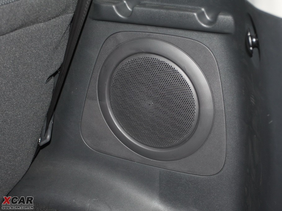 2010���㠖 2.0 Premium