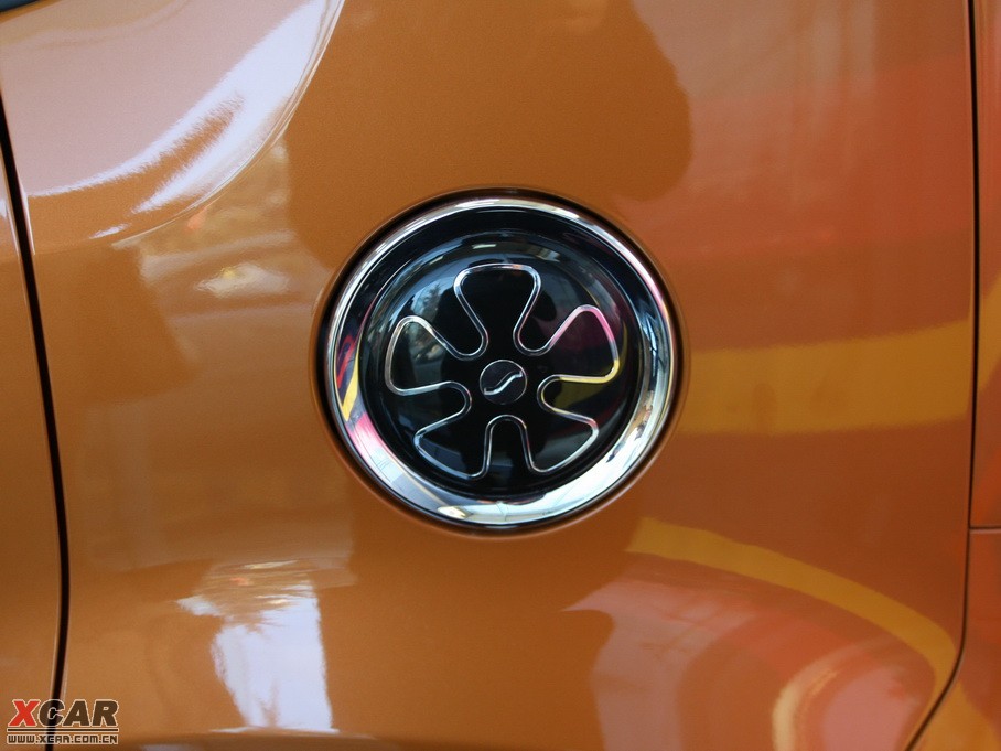 2010���㠖 2.0 Premium