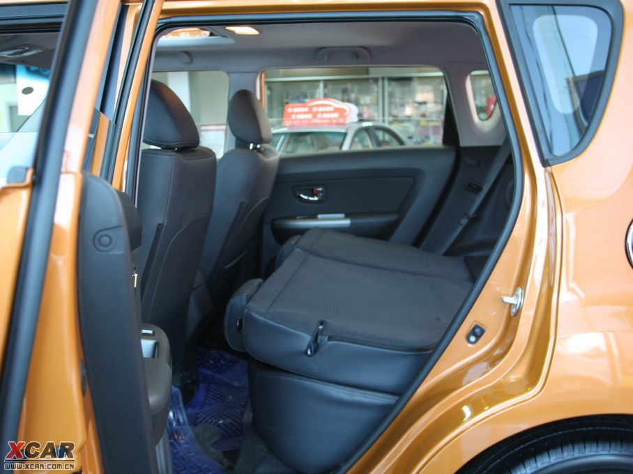 2010���㠖 2.0 Premium