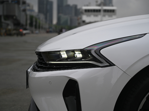 2020380T GT-Line F ^