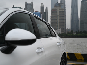 2020380T GT-Line F ^