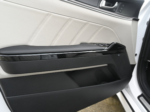 2020380T GT-Line F g