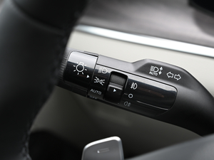 2020380T GT-Line F п؅^