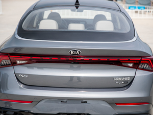 2020380T GT-Line Ş ^