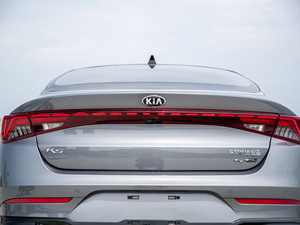 2020380T GT-Line Ş ^