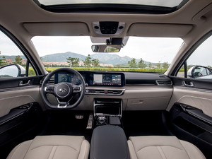 2020380T GT-Line Ş п؅^