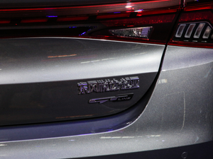 2020380T GT-Line Ş ^