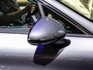 2020380T GT-Line Ş ^