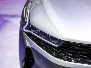 2020380T GT-Line Ş (x)(ji)^