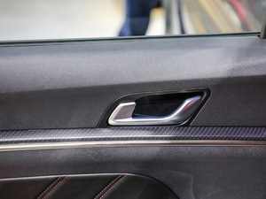 2020380T GT-Line Ş g