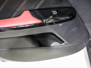 2020380T GT-Line Ş g