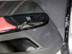 2020380T GT-Line Ş g