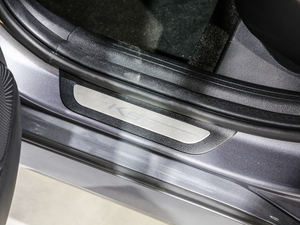 2020380T GT-Line Ş g