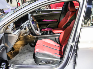 2020380T GT-Line Ş g