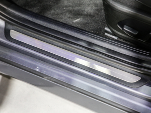 2020380T GT-Line Ş g