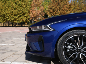 2020380T GT-Line Ş ^