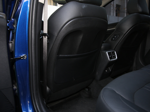 2020380T GT-Line Ş g