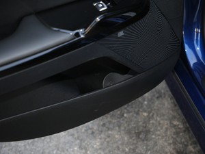 2020380T GT-Line Ş g