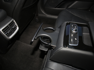 2020380T GT-Line Ş g