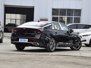 2020款270T CVVD 豪华科技版 整体外观