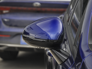 2020380T GT-Line FƼ ^