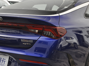 2020380T GT-Line FƼ ^