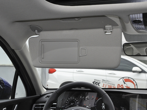 2020380T GT-Line FƼ g