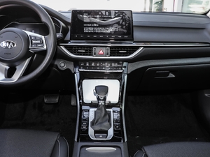2020款1.5L CVT新锐天窗版 中控台