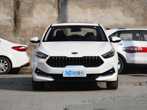 2020款1.5L CVT时尚版 正前