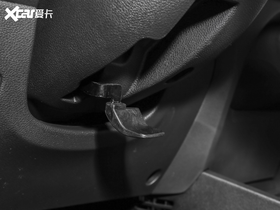 2021������ 1.4L CVT�촰��