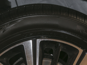 20211.4L Ԅ(dng)Ȥ ݆̥ߴ