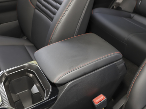 2021款Ace 1.5T GT Line 聚变版 中央扶手箱