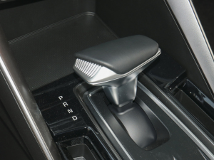 2021款Ace 2.0L 探索版 换挡杆