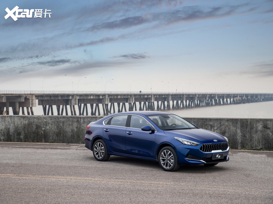 2021K3 1.4T DCT GT-Line{\Ӱ