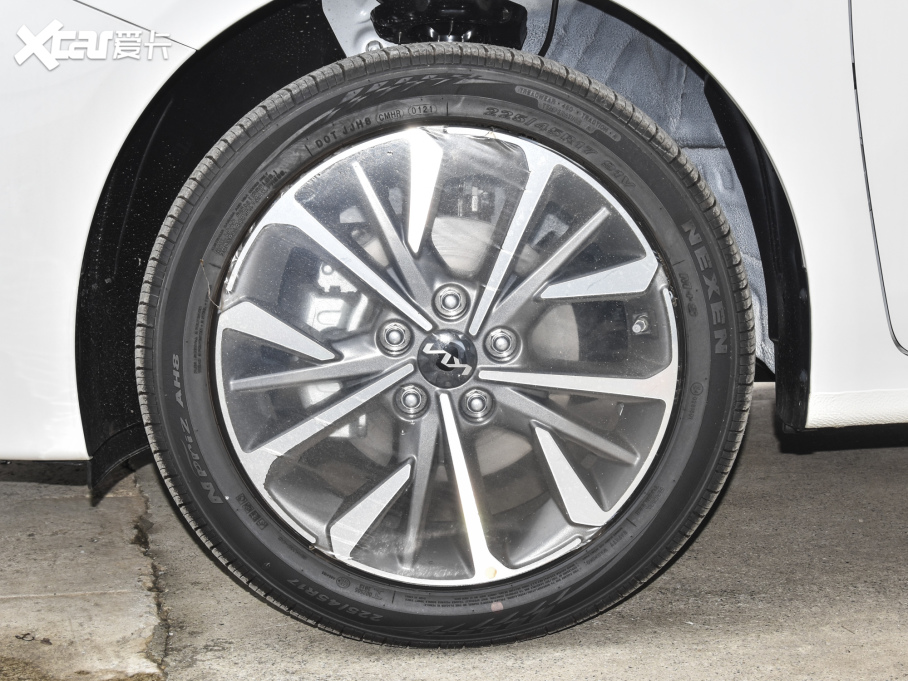 2021K3 1.4T DCT GT-Line^(lin)