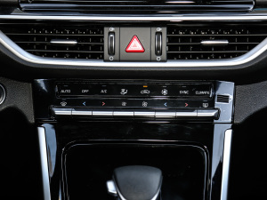 20211.5L CVTrа {(dio){(dio)(ji)