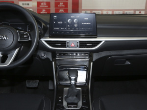 2021款1.5L CVT青春版 中控台