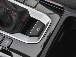 2021款1.4T DCT GT-Line奋斗互联版 驻车制动器