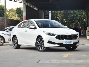 2021款1.5L CVT焕新版 右前45度