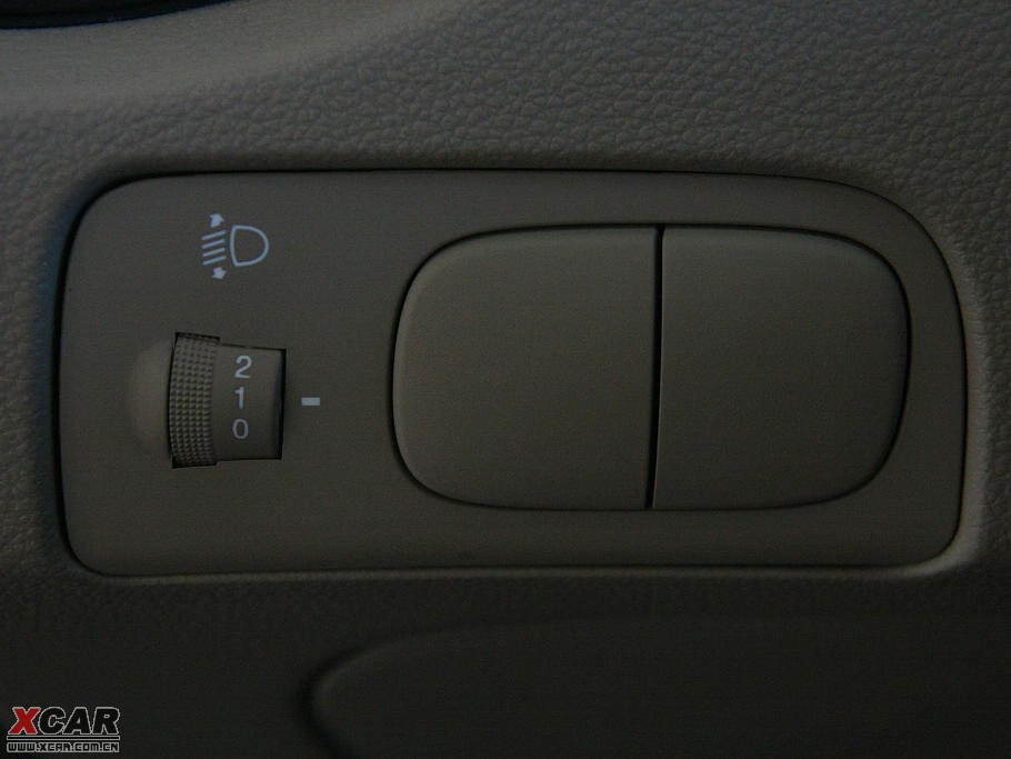 2009��{�� 2.0GL ����քӰ�